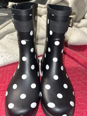 NWOT Kate Spade Black & White Polka Dot Rain Boots
